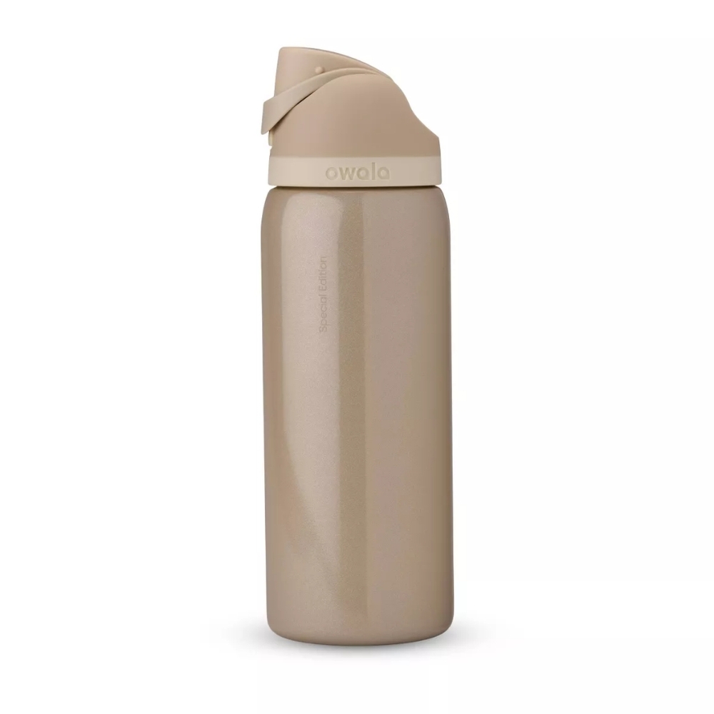 Owala Special Edition 32oz Stainless Steel FreeSip Classy Christmas Water Bottle